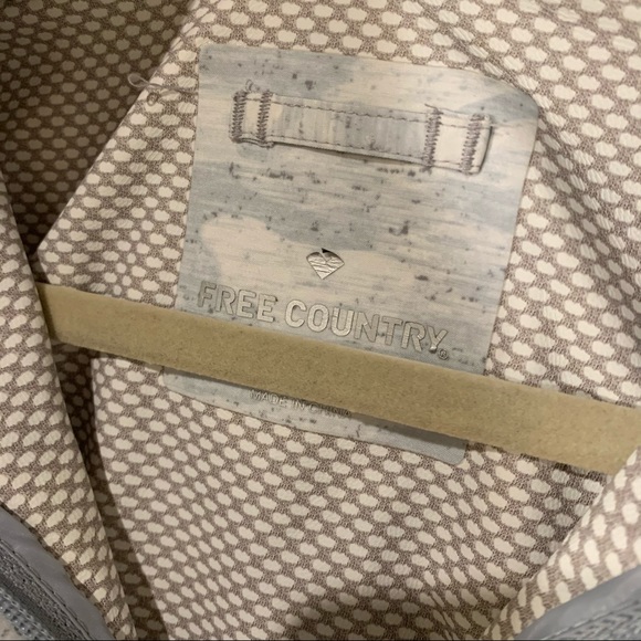 Free Country Camo Rain Jacket - Picture 6 of 8